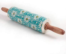Load image into Gallery viewer, The Pioneer Woman Flea Market Floral Rolling Pin