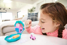 Load image into Gallery viewer, Polly Pocket Pamperin Perfume Spa