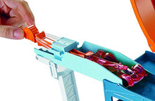 Load image into Gallery viewer, Hot Wheels Stunt