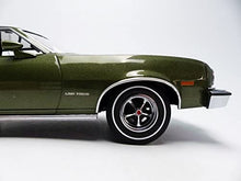 Load image into Gallery viewer, Greenlight Collectibles Artisan Collection 1976 Ford Gran Torino Metallic Vehicle (1: 18 Scale), Dark Green