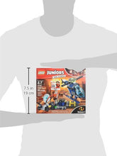Load image into Gallery viewer, LEGO Juniors/4+ The Incredibles 2 Elastigirl’s Rooftop Pursuit 10759 Building Kit (95 Piece)