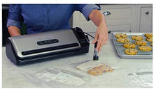 Load image into Gallery viewer, Food Saver FM3945 2-in-1 Vacuum Sealing System