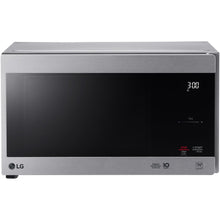 Load image into Gallery viewer, LG NeoChef 0.9 Cu. Ft. 1000W Countertop Microwave in Stainless Steel