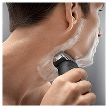 Load image into Gallery viewer, Braun Electric Razor for Men