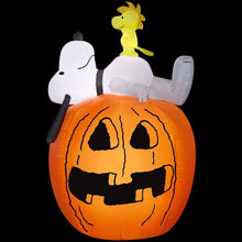 Load image into Gallery viewer, Gemmy Inflatable Halloween Yard Decoration Snoopy Woodstock Pumpkin Lighted Airblown 4.5 Foot