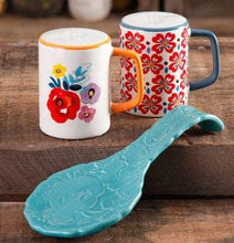 Load image into Gallery viewer, The Pioneer Woman Flea Market Turquoise Spoon Rest &amp; Salt And Pepper Set