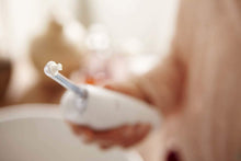 Load image into Gallery viewer, Philips Sonicare HX8332/11 Airfloss Ultra, Previous Version
