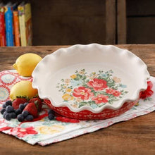 Load image into Gallery viewer, Vintage Floral 9" Pie Plate