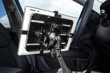 Load image into Gallery viewer, Mount-It! Car Cup Holder Tablet Mount, Universal Full Motion Car Mount for iPad Pro/Mini/Air, Amazon Fire, Samsung Galaxy, Including 7" to 11" Android Tablets Up to 3.3 lbs, Aluminum Construction
