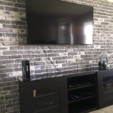 Load image into Gallery viewer, Koni Brick Old Chicago Grey 5.90 lin. ft. Corners 0.70 in. x 7.08 in. x 2.50 in. Thin Brick