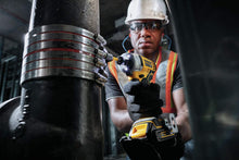 Load image into Gallery viewer, DEWALT ATOMIC 20V MAX Impact Driver, Cordless, Compact Kit, 2 Batteries, 1/4-Inch (DCF809C2)