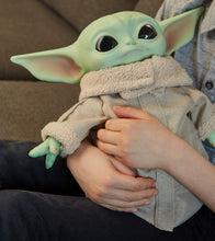 Load image into Gallery viewer, Mattel Star Wars The Child Plush Toy, 11-Inch Small Yoda-Like Soft Figure from The Mandalorian, Green