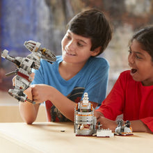 Load image into Gallery viewer, LEGO Star Wars: The Last Jedi Defense of Crait 75202 Building Kit (746 Piece)