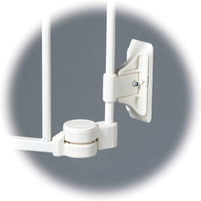 Load image into Gallery viewer, Command Pet Custom Fit Gate, 29.5&quot;, White (PG5300)