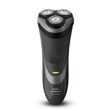 Load image into Gallery viewer, Philips Norelco Electric Shaver 3600 with Click-On Stubble Guard, S3560/88