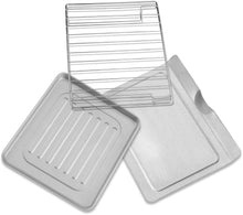 Load image into Gallery viewer, Hamilton Beach 4-Slice Toaster Oven, Red