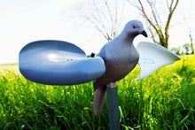 Load image into Gallery viewer, MOJO Outdoors Wind Dove Decoy