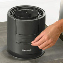 Load image into Gallery viewer, Honeywell Dreamweaver Sleep Fan, Black