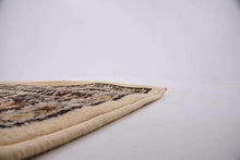 Load image into Gallery viewer, Unique Loom Reza Collection Classic Traditional
