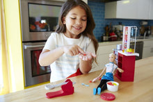 Load image into Gallery viewer, Barbie Spaghetti Chef Doll &amp; Playset
