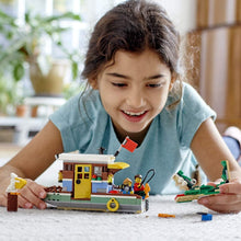 Load image into Gallery viewer, LEGO Creator 3in1 Riverside Houseboat 31093 Building Kit (396 Pieces)