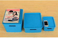 Load image into Gallery viewer, Basicwise QI003214.3 Plastic Blue Storage Container Box with Lid