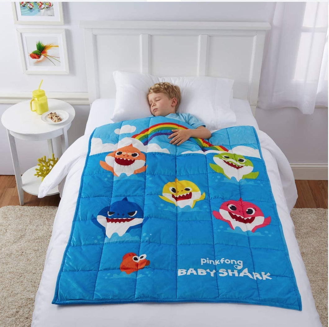 Baby Shark Kids Weighted Blanket, 4.5lb, 36 x 48, Fountain of Tooth
