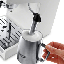 Load image into Gallery viewer, De&#39;Longhi ECP3220W 15 Bar Espresso Machine