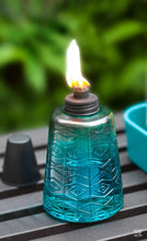 Load image into Gallery viewer, Tiki Brand Citronella Scented Torch Fuel