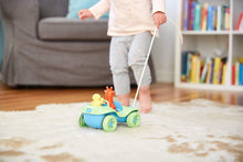 Load image into Gallery viewer, Green Toys Dune Buggy Pull Toy