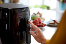 Load image into Gallery viewer, Philips TurboStar Technology Airfryer, Analog Interface