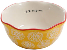 Load image into Gallery viewer, The Pioneer Woman Vintage Floral 4-Piece Measuring Bowl with 4-Cup Measuring Cup, 5-Piece Set