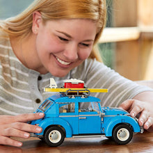 Load image into Gallery viewer, LEGO Creator Expert Volkswagen Beetle 10252 Construction Set (1167 Pieces)