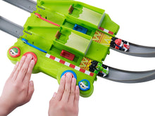Load image into Gallery viewer, Hot Wheels Mario Kart Circuit Track Set