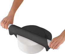 Load image into Gallery viewer, Wilton Fondant, 24 oz, Black