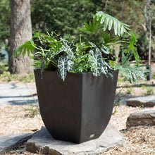 Load image into Gallery viewer, Veradek Sierra Square Garden Planter