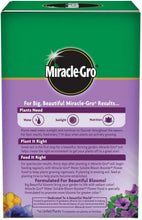 Load image into Gallery viewer, Miracle-Gro Water Soluble Bloom Booster Flower Food, 1.5 lb.