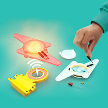 Load image into Gallery viewer, Tech Will Save Us, Light Racer Kit, Educational STEM Toy, Ages 8 &amp; Up, Yellow