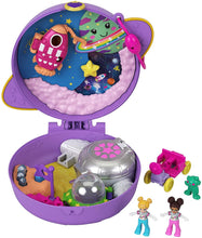 Load image into Gallery viewer, Polly Pocket Saturn Space Explorer Compact with Fun Reveals, Micro Polly and Lila Dolls, Lunar Vehicle, Alien Figure &amp; Sticker Sheet; for Ages 4 Years Old &amp; Up, Multi (GKJ51)