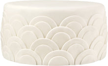 Load image into Gallery viewer, Wilton 710-2301 Decorator Preferred Fondant, 24-Ounce, White
