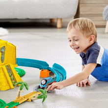 Load image into Gallery viewer, Fisher-Price Thomas &amp; Friends TrackMaster, Turbo Jungle Set
