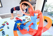 Load image into Gallery viewer, Hot Wheels FTD61 City Volcano Escape Connectable Play Set with Diecast and Mini Toy Car