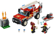 Load image into Gallery viewer, LEGO City Fire Chief Response Truck 60231 Building Kit (201 Pieces)