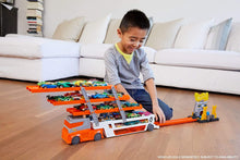 Load image into Gallery viewer, Hot Wheels Mega Hauler