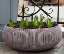 Load image into Gallery viewer, Keter Cozie Planter Set, Medium/Small, Harvest Brown