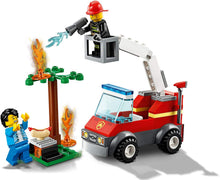 Load image into Gallery viewer, LEGO City Barbecue Burn Out 60212 Building Kit (64 Pieces)