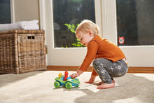 Load image into Gallery viewer, Green Toys Dune Buggy Pull Toy