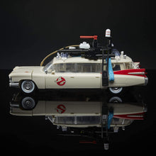 Load image into Gallery viewer, Ghostbusters X Transformers 2021 G1 Autobot Ectotron ECTO-1 &amp; Comic Exclusive