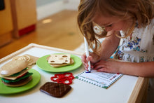 Load image into Gallery viewer, Green Toys Sandwich Shop, Assorted