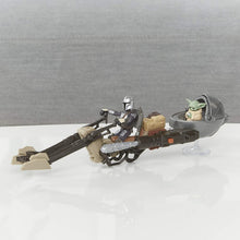 Load image into Gallery viewer, Star Wars Mission Fleet Expedition Class The Mandalorian The Child Battle for The Bounty 2.5-Inch-Scale Figures and Vehicle, Kids Ages 4 and Up